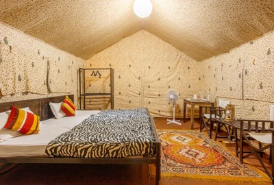 Deluxe-AC-Accomodation.jpg