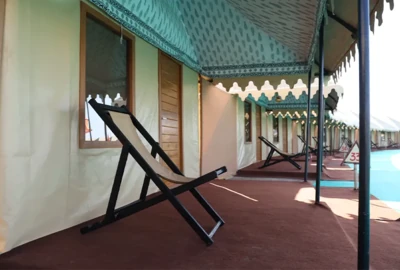 Deluxe-AC-Swiss-Tents-1-D